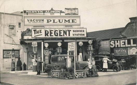 The_Regent_Service_Station_Whangarei_circa1930_CMS